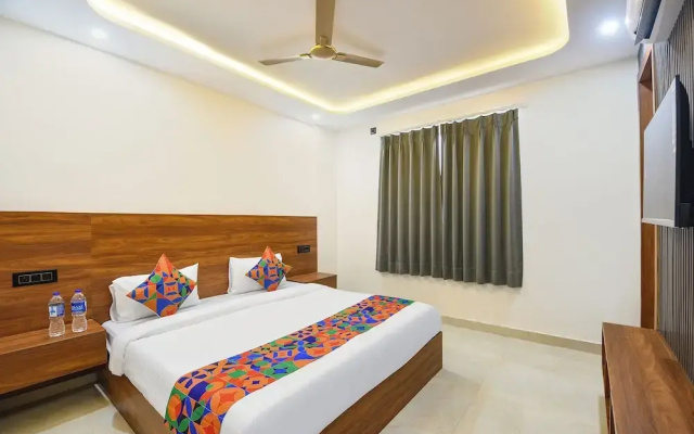Fabhotel Sky I