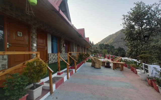 Naina Bird Resort
