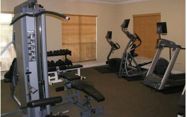 Stylish Condo Near Clearwater's Beach