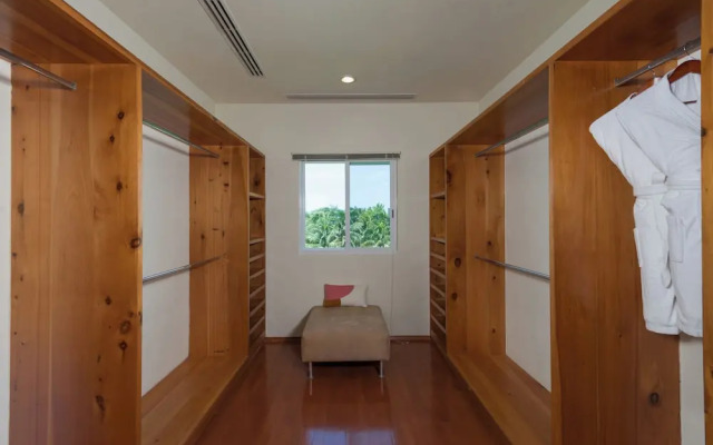 Villa Punta Sam Cancun Beachfront Luxury