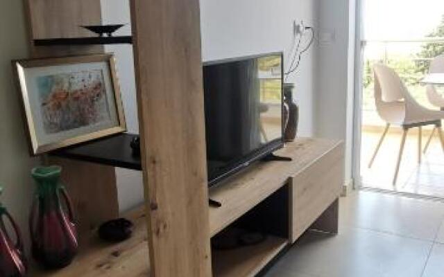 Apollon's Apartments