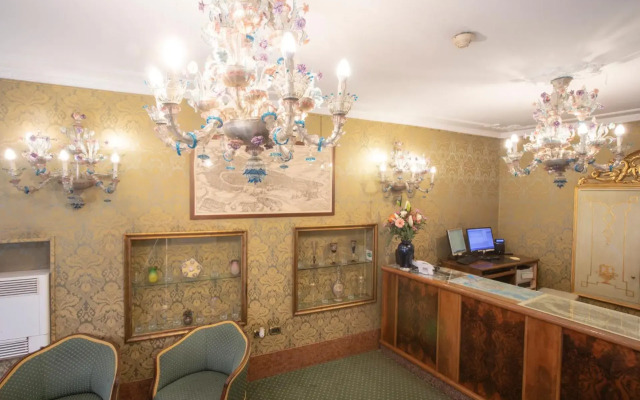 Hotel Ateneo