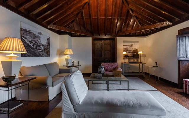 Isla Baja Suites