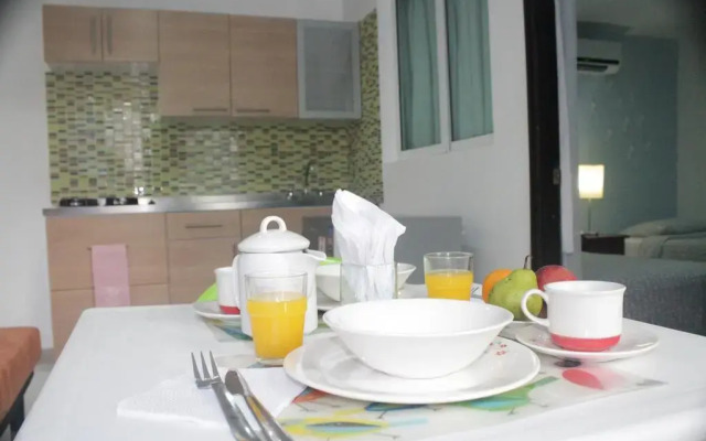 Golden House Hotel