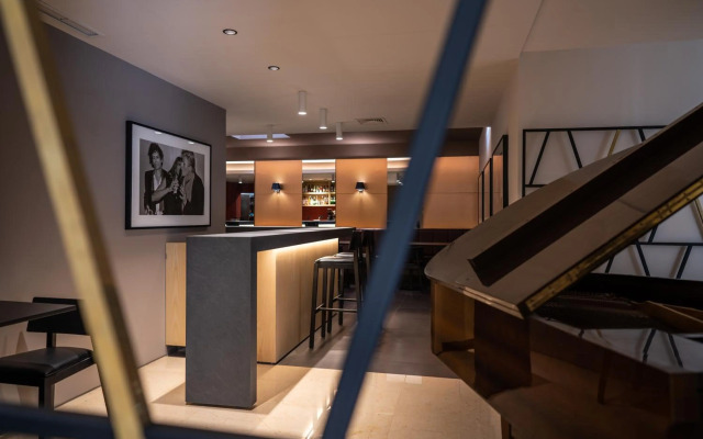 Hotel Girassol - Suite Hotel