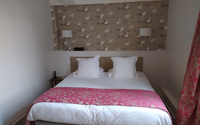 Logis Hôtel Restaurant Le Cheval Blanc