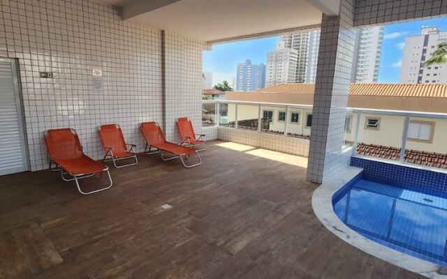 Excelente Apto com piscina em Praia Grande
