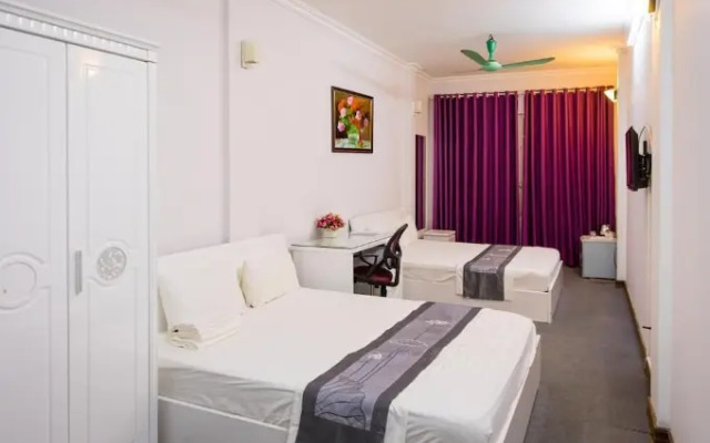 Hong Gia Tue Hotel