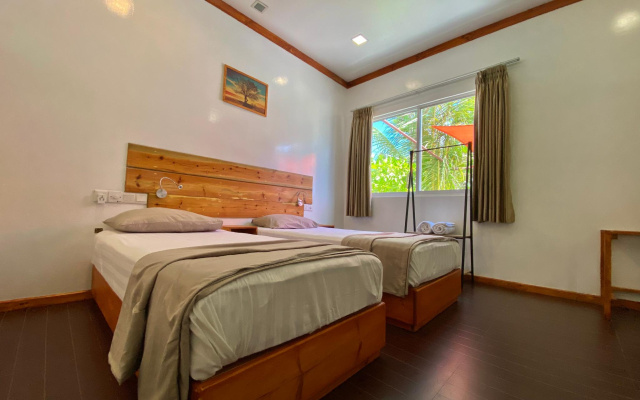 Pelican Beach Maafushi - photo 2