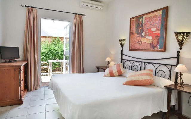 Hotel Madreselva