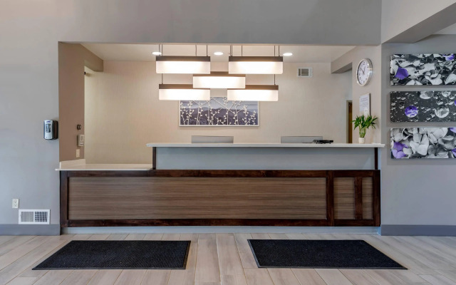 MainStay Suites Lebanon - Nashville Area