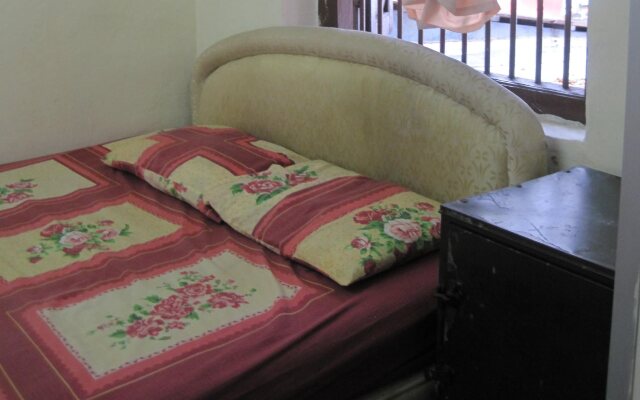 Day & Night Guesthouse