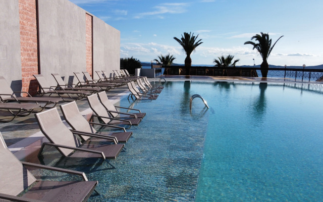 Aristoteles Holiday Resort & Spa