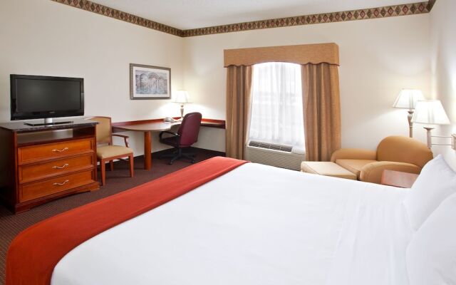 Holiday Inn Express Toledo-Oregon by IHG