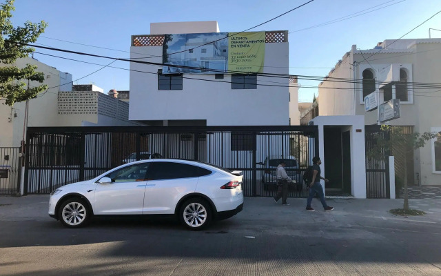 Casa Nican by Barrio Mexico