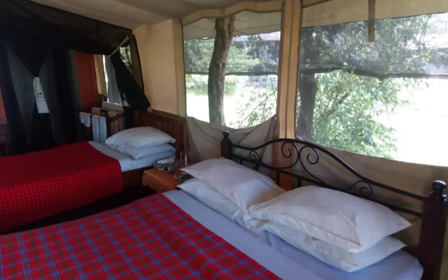 Nyumbu Camp