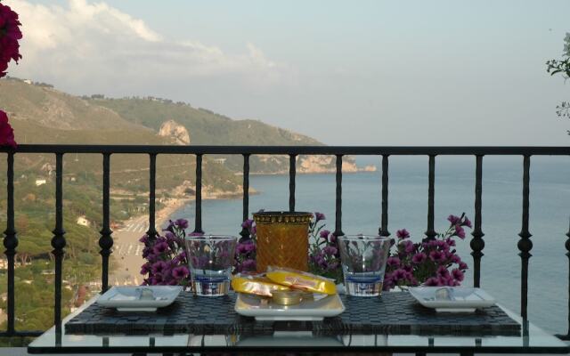 Hotel Corallo