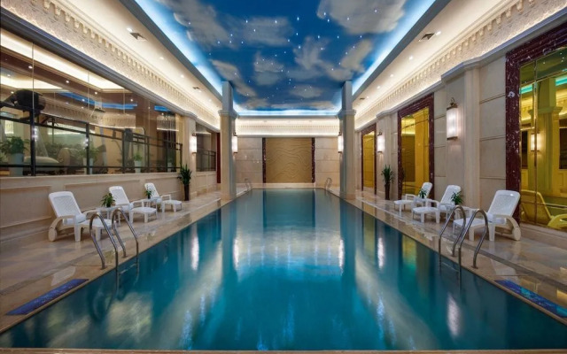 Chongqing Auwi Hotel