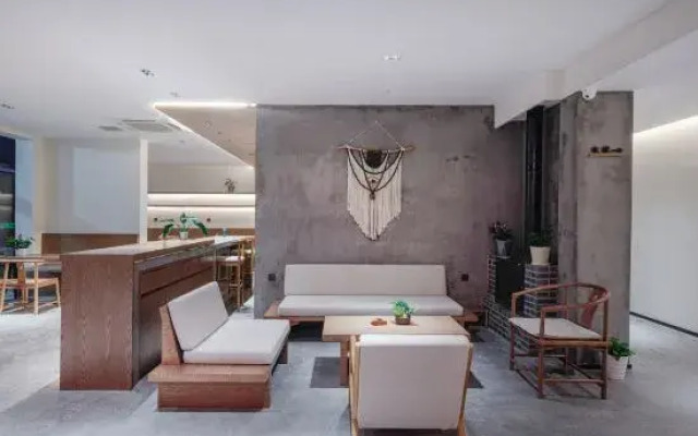 Mount Wudang Angelica home stay