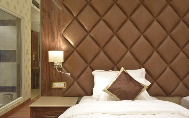 Tih The Grand Him Queen – Guest Rooms – McLeod Ganj