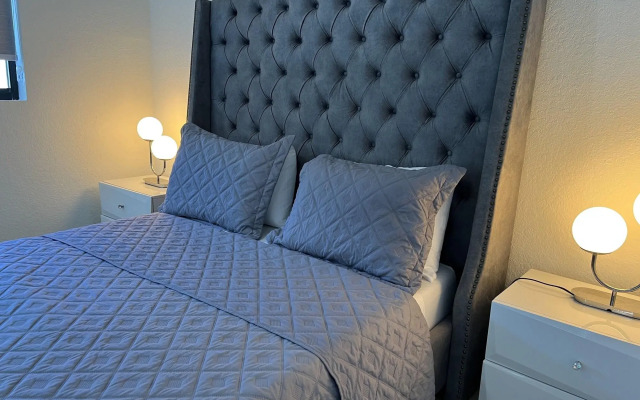 Renzzi Wynwood Apartments