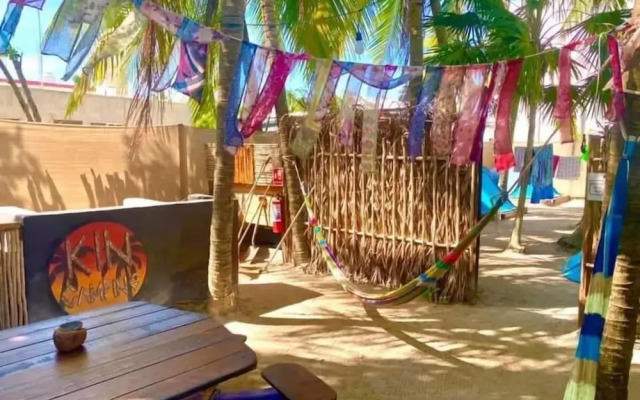 Kin Hostal and Camping