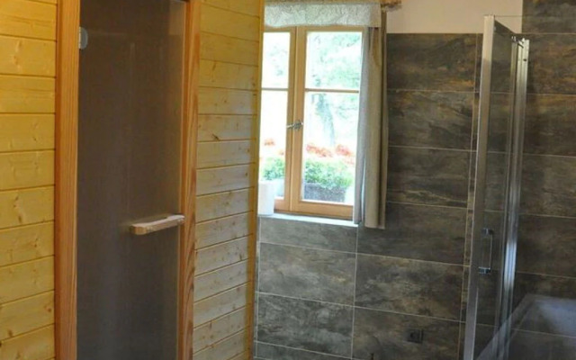 Spacious Holiday Home In Dlouhý With Sauna