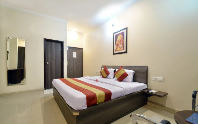 OYO Rooms 102 Amritsar Railway Station