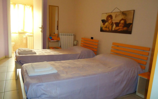 Hotel Dora