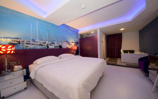 Unic Hotel