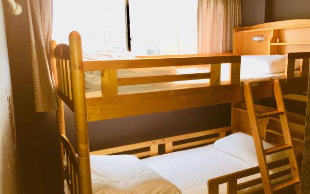 Guest House La Kongo - Hostel