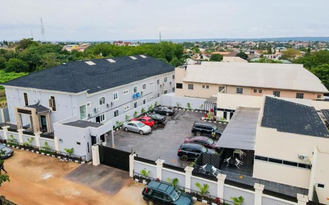 Beniks Courtyard Hotel