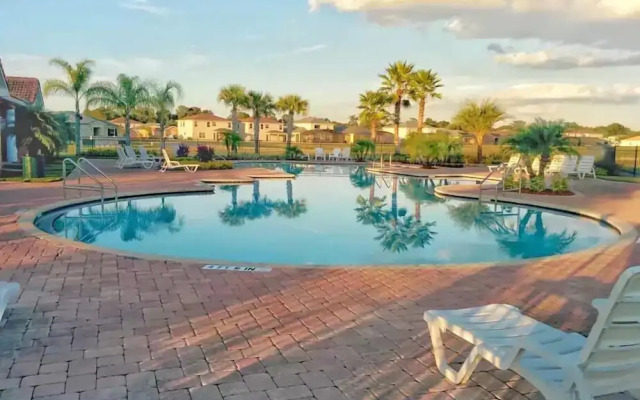 Crystal Cove Resort