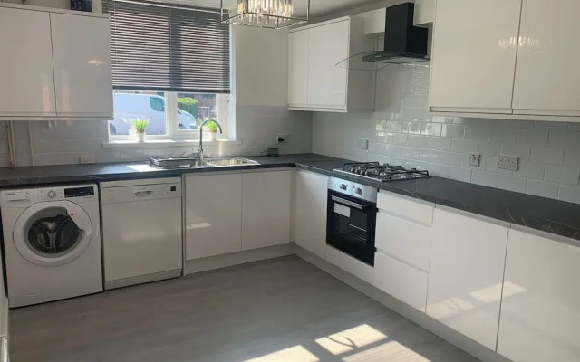10min to Oxford - 3 Bedrooms - Sleeps 7 - Pets Ok