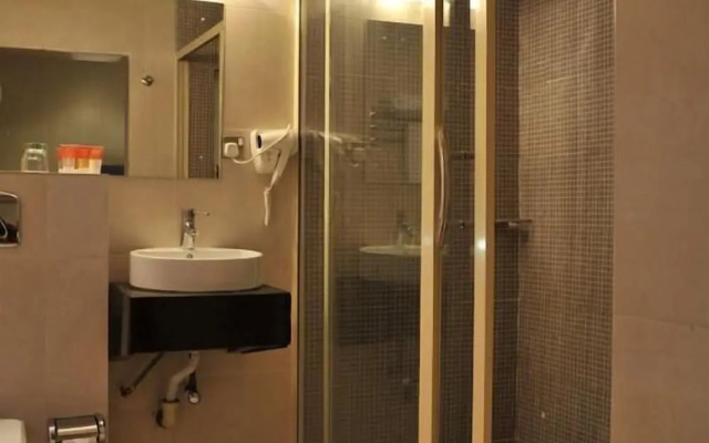 Protea Hotel by Marriott Delta