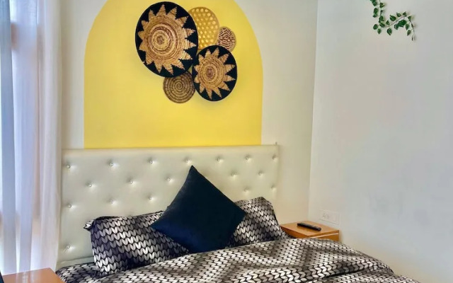 Siesta Homestay 1BR - balcony in shimla