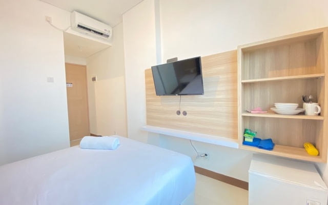 Comfortable Studio Semi Apartment at The Lodge Paskal near BINUS University – Guest Rooms – Bandung