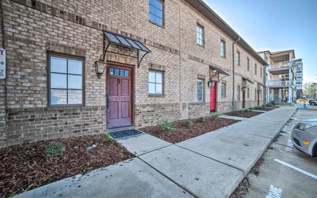 Modern Retreat ~ 1/2 Mi to Bryant-denny Stadium