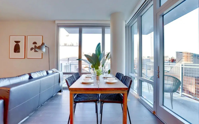 Gorgeous 1Br at Clarendon With Gym