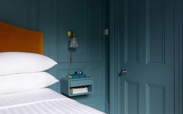 Pembridge Villas VI by Onefinestay