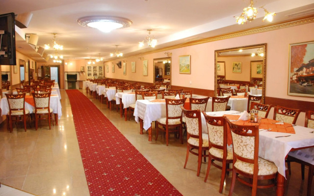 Hotel Elegant Lux
