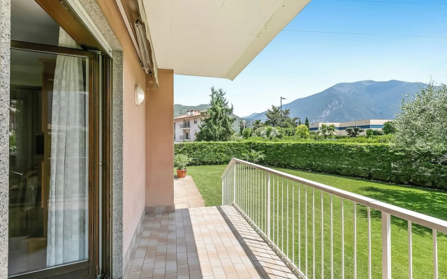 The Olive Tree Garden With Mountain View