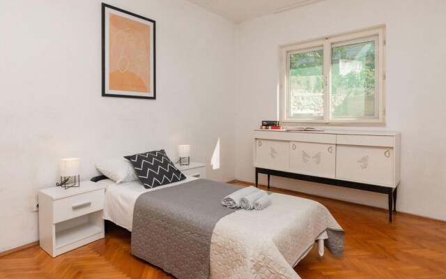 Nice Home in Supetar With Wifi and 3 Bedrooms