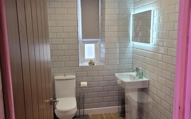 Family Holiday Apartment Blackpool South Shore