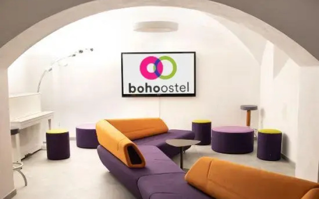 Bohoostel
