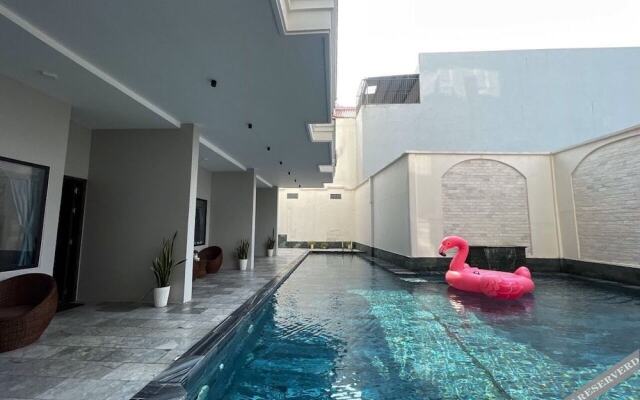 Le Cap Hotel & Apartment