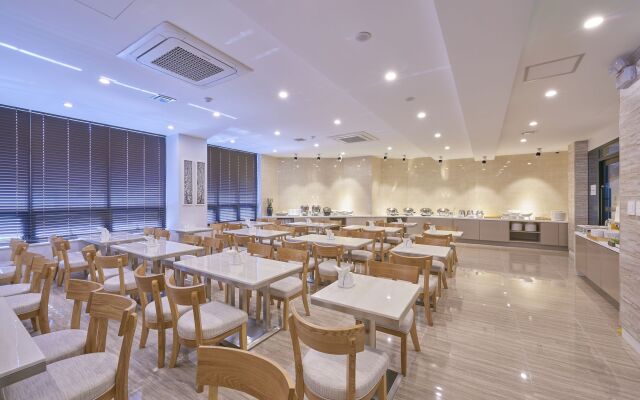 Gwangju Aura Hotel