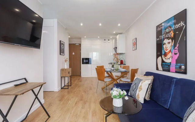 Sun Towers Lux by Renters Prestige