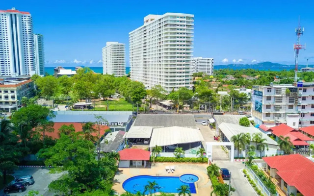 Royal Park Apartments