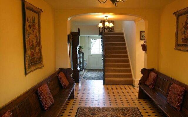 Bridge Farmhouse